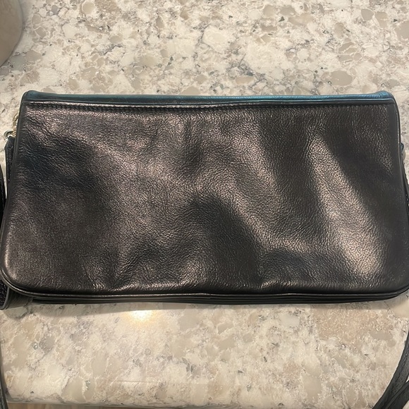 TORY BURCH BOMBE REVA CLUTCH IN BLACK! - Picture 7 of 11